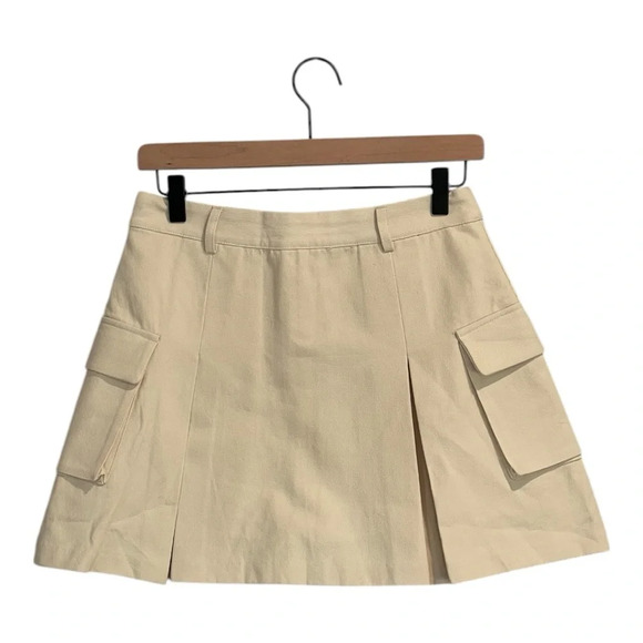 English Factory Flap Pocket Mini Cargo Skort, Beige, Size Small, NWOT, Utility - Picture 2 of 14